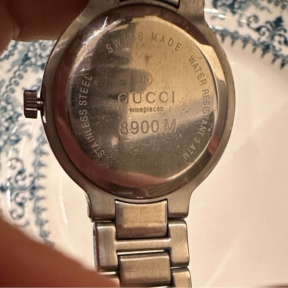 Authentic Gucci woman’s watch - Picture 7 of 7